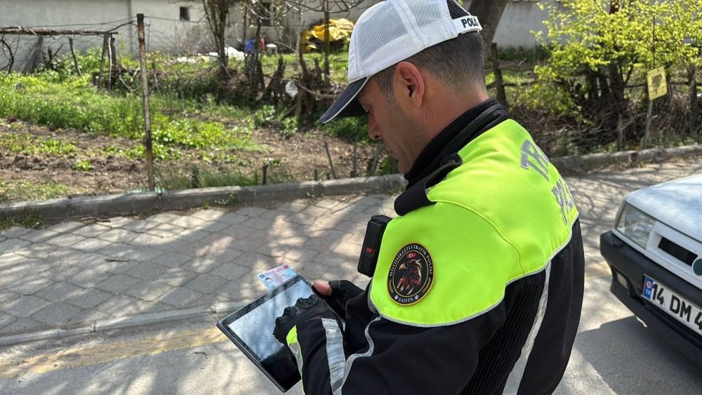 Kemer Yok, Muayene Yok, Sigorta Yok