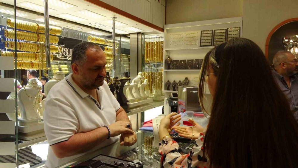 Trabzonlu Kuyumcuların Umudu Düğün Sezonunda