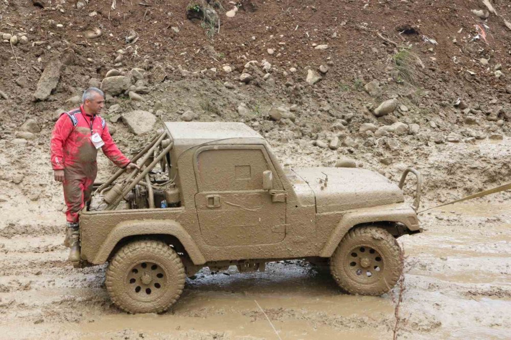Karadeniz Off-Road Kupası Rize Ardeşen’de Başladı