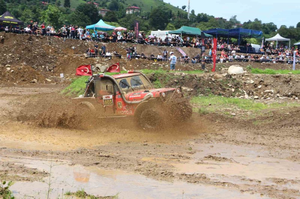 Karadeniz Off-Road Kupası Rize Ardeşen’de Başladı