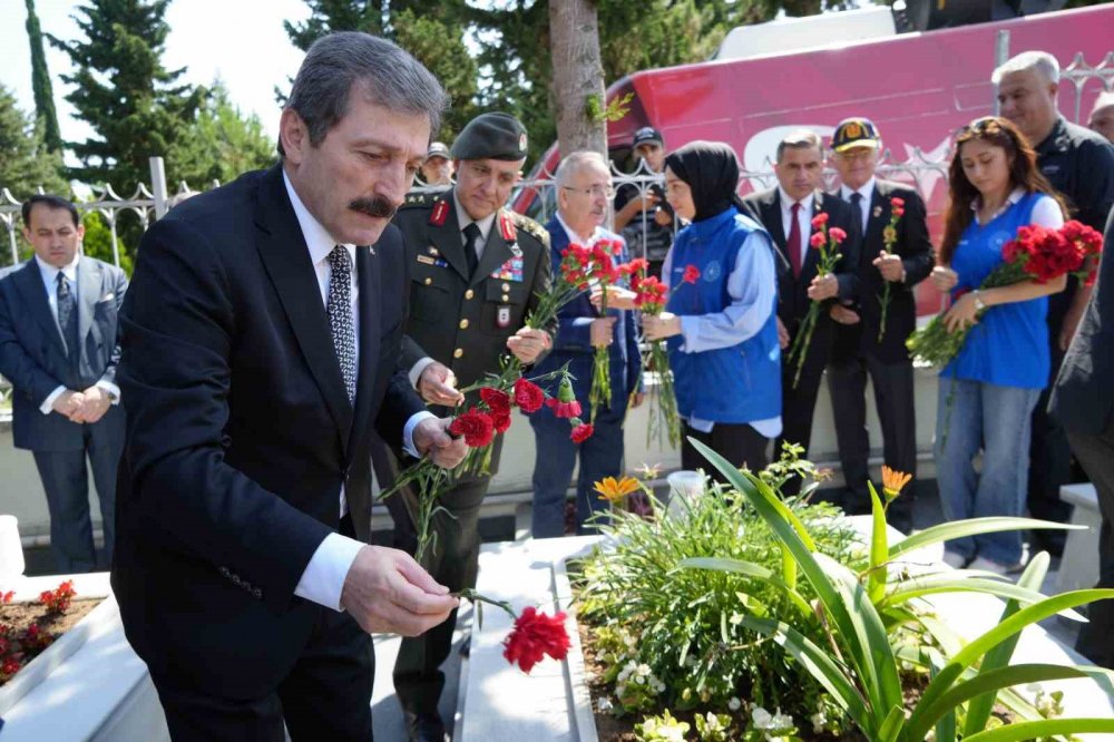 15 Temmuz, Samsun’da Şehitlikte Anıldı