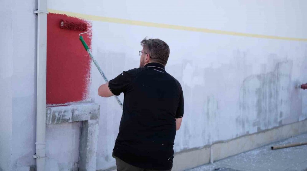 1965 Samsunspor Derneği, Kırsaldaki Ortaokulu Kırmızı-beyaza Boyadı