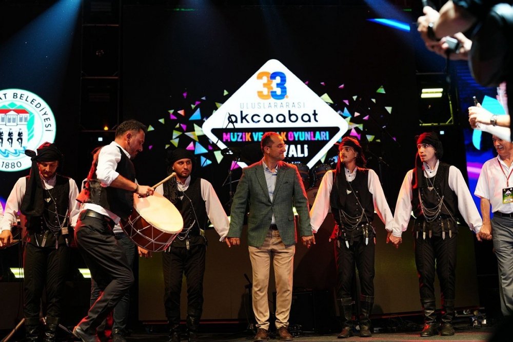 33. Uluslararası Akçaabat Müzik Ve Halk Oyunları Festivali Coşkuyla Sona Erdi