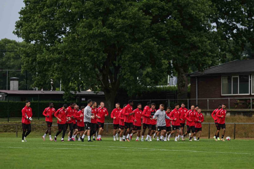 Samsunspor, Yeni Sezon Hazırlıklarını Hollanda’da Sürdürüyor