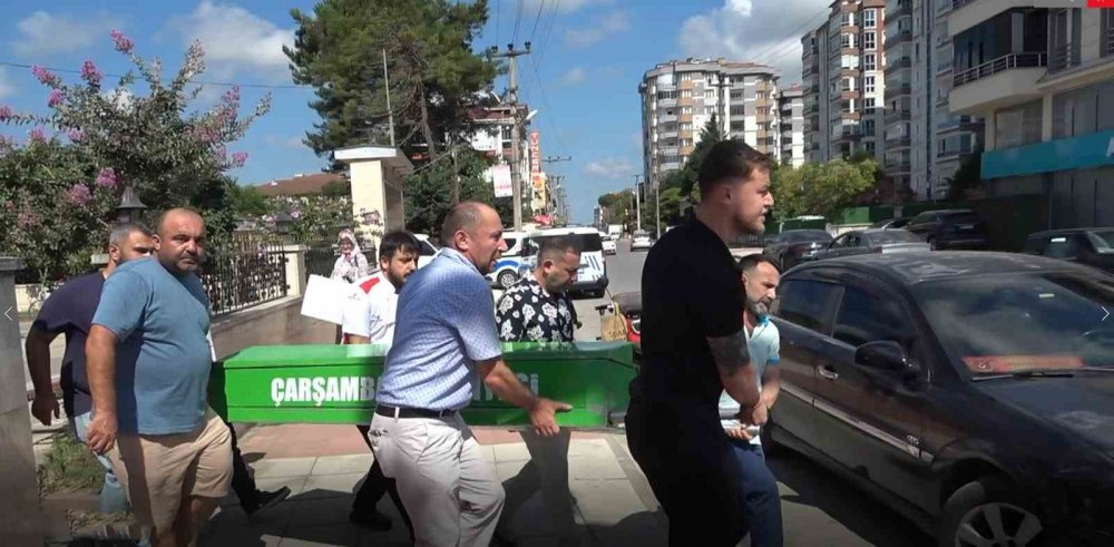 Cami Şadırvanında Ölü Bulundu