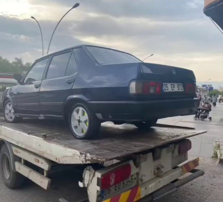 Polisten Drifte Geçit Yok, Sürücüye 48 Bin 559 Tl Ceza Kesti