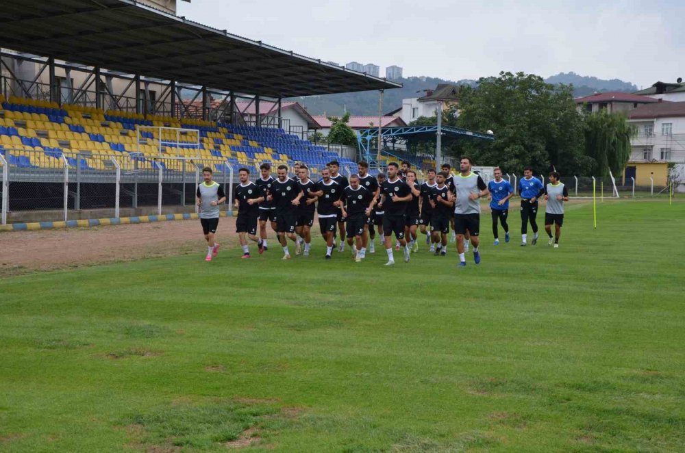 Fatsa Belediyespor 16 Yeni Transferle Sahaya İndi