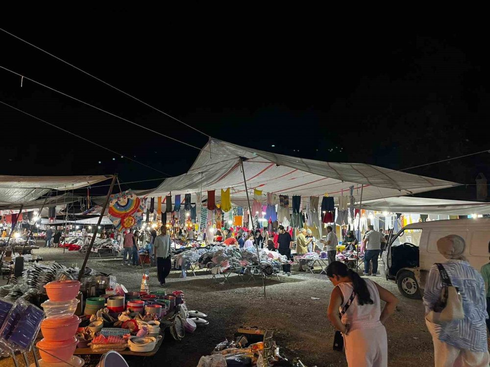 Türkeli’de 400 Yıllık Gelenek Sürüyor: Tarihi Morza Panayırı Başladı