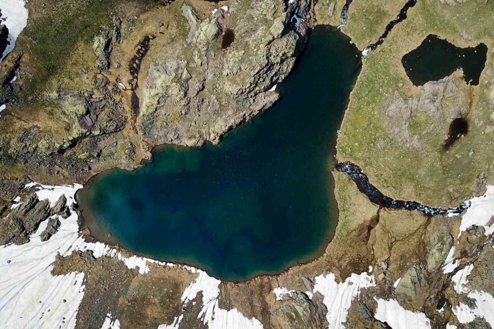 Doğu Karadeniz’in Buzul Göllerinde ’kurşun’ Alarmı