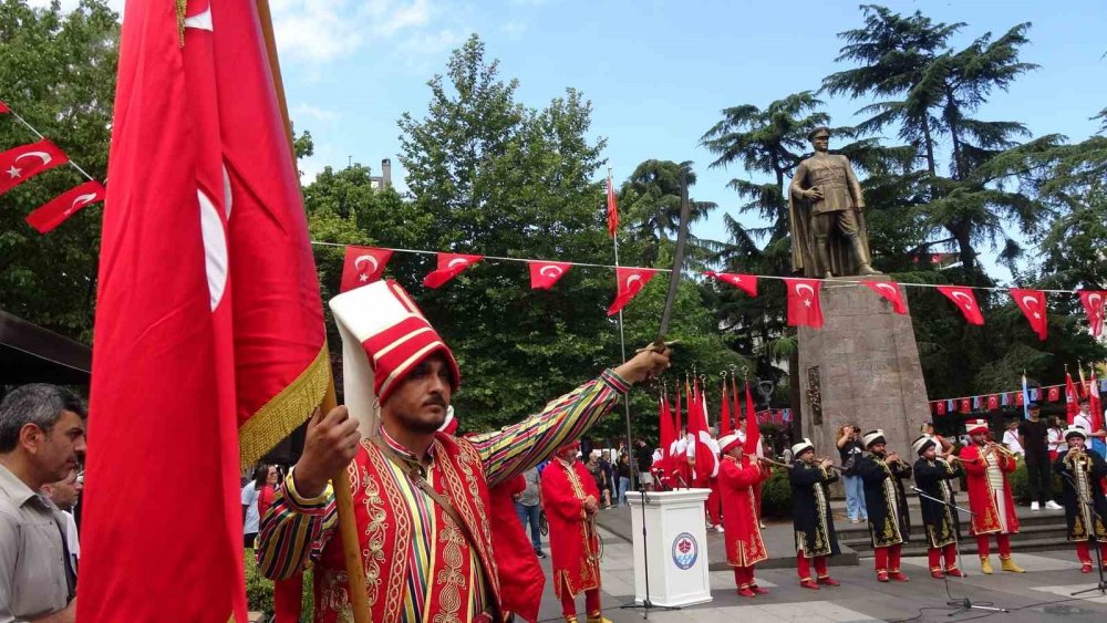 Trabzon’da Fetih Coşkusu renkli görüntülere sahne oldu