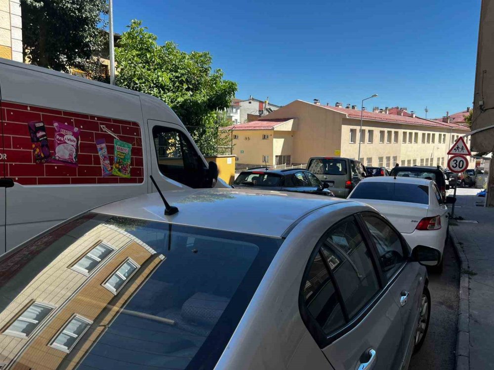 Bayburt’ta Trafik Çilesi Sürüyor