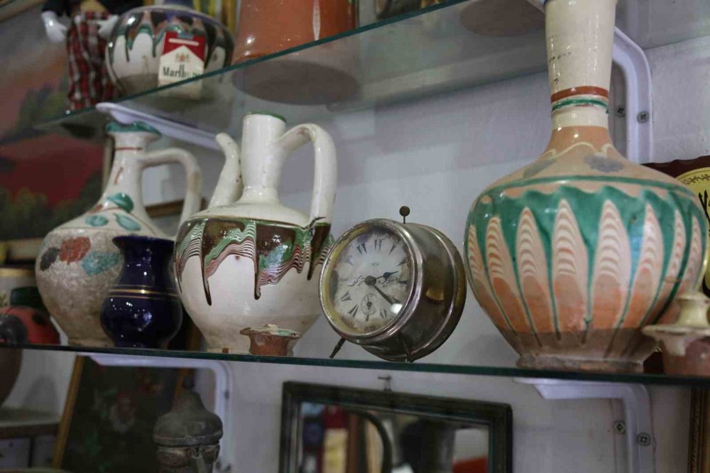 Eşinden Bulaşan Merak Kadın Girişimciyi Antikacı Yaptı