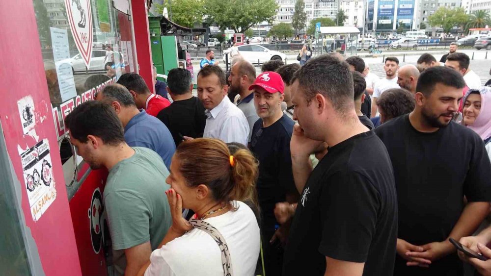 Samsunspor Taraftarlarından Panathinaikos Maçı Biletlerine Yoğun İlgi