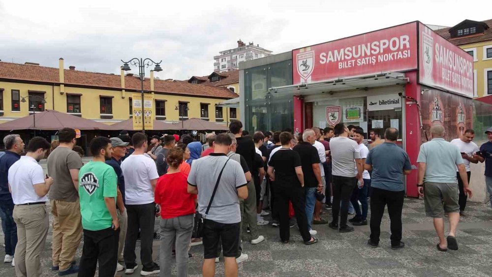 Samsunspor Taraftarlarından Panathinaikos Maçı Biletlerine Yoğun İlgi
