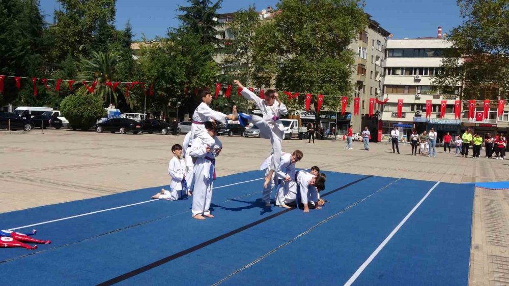 Trabzon’da 30 Ağustos Zafer Bayramı Coşkusu