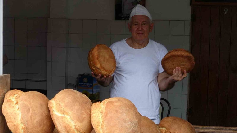 Abacıbükü Ekmeği’nin Sırrı Fırınında Ve Fındık Kabuğunda