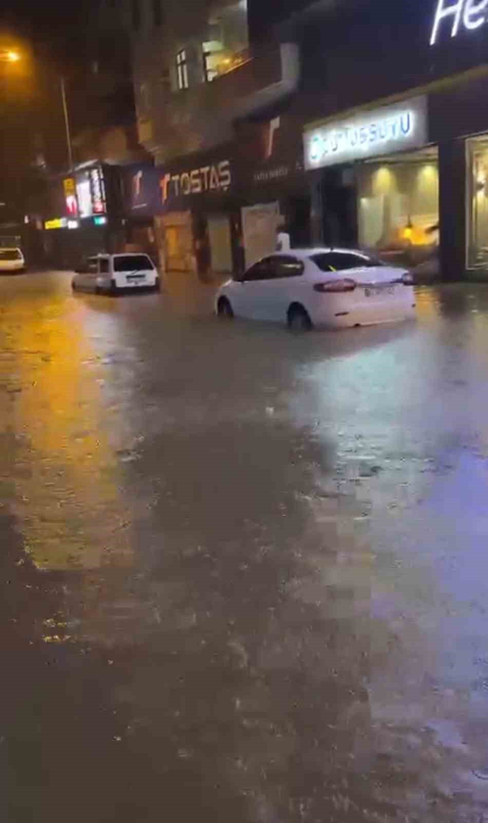 Ordu’da Sağanak Sonrası Sel Ve Su Baskınları