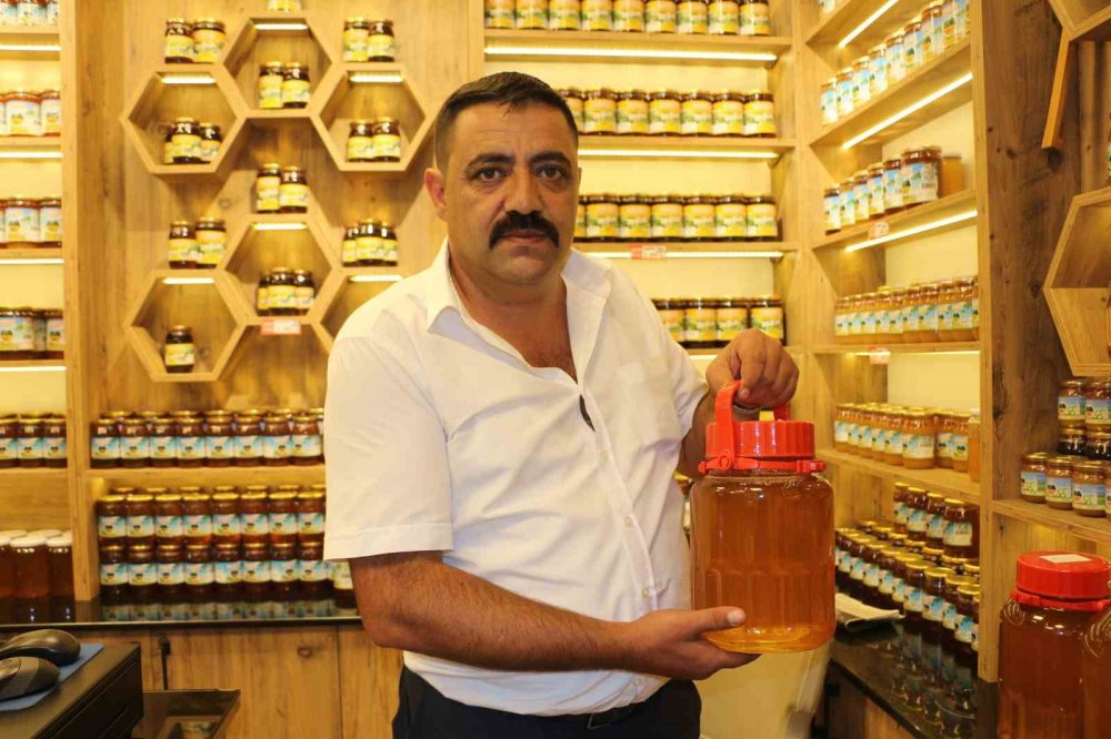 Rizeli Bal Üreticileri Uyarıyor: "bal Güvene Dayalı Alınır Ve Tüketilir"