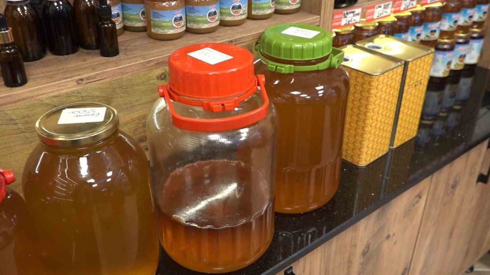 Rizeli Bal Üreticileri Uyarıyor: "bal Güvene Dayalı Alınır Ve Tüketilir"