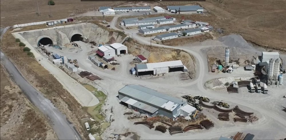 Kırık Tüneli’nde Işığa Az Kaldı