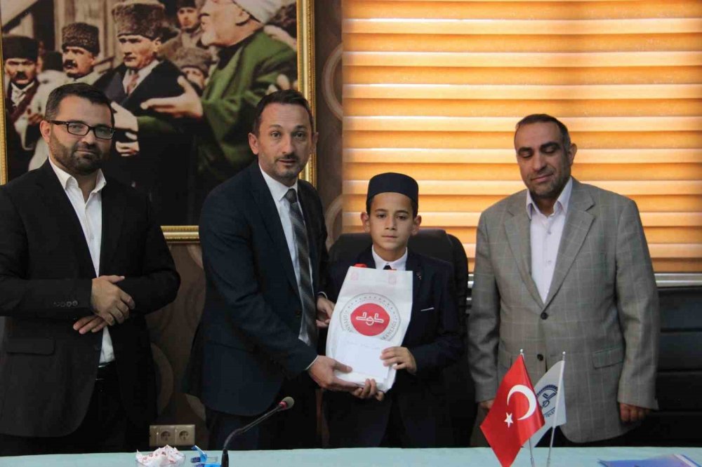 Erzurum’da Hafızlar Yarıştı