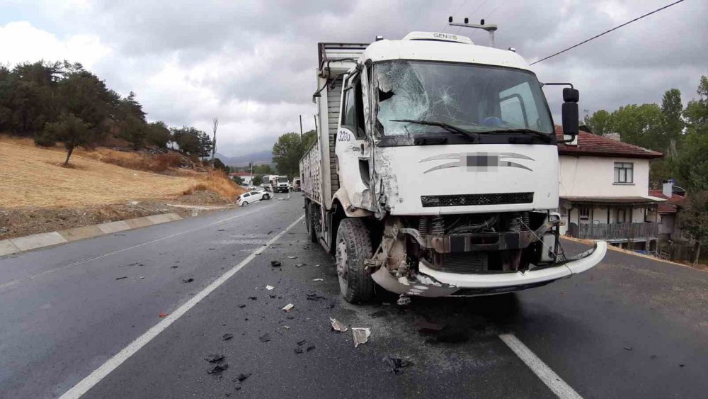 Bolu-mudurnu Yolunda Feci Kaza: 10 Yaralı