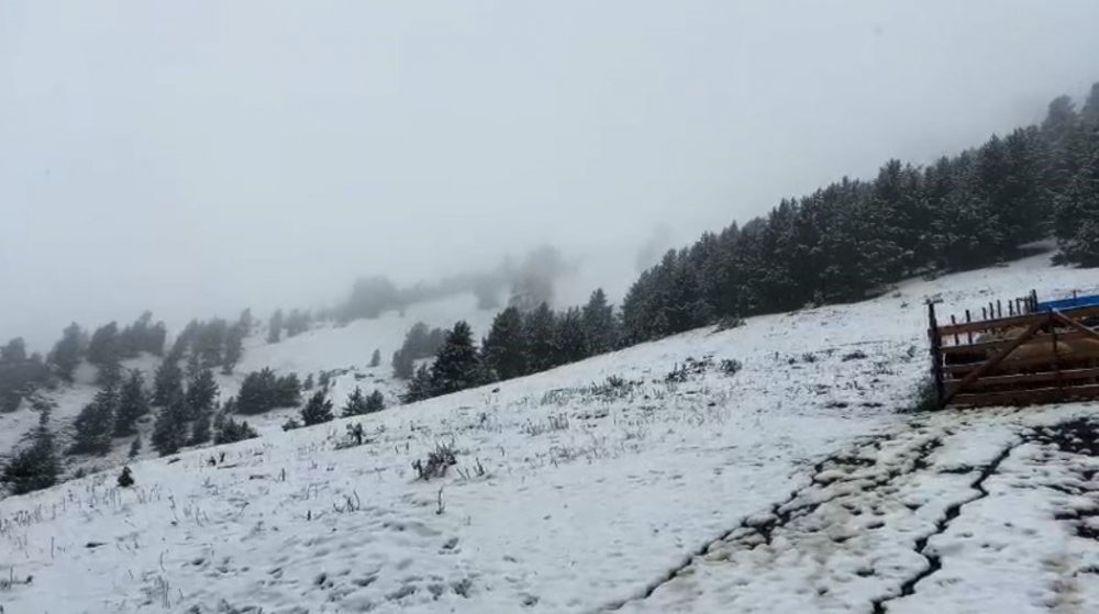 Artvin’de Yaylalar Kar Altında