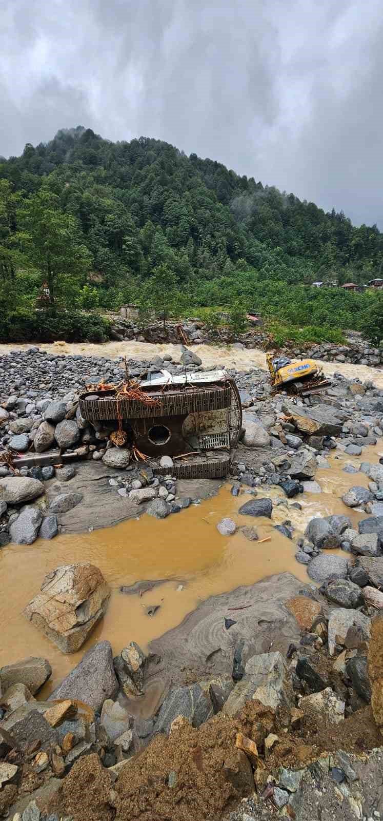 Deremezra Köyü Muhtarı Kuru Yardım Çağrısında Bulundu