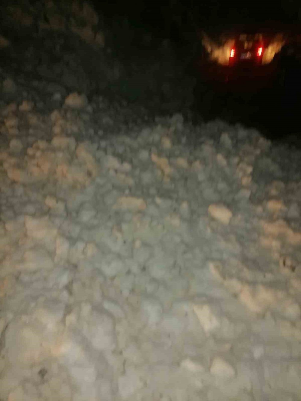 Rize’yi Bu Kez Çığ Vurdu: Sel ve Karın Ardından Yeni Tehlike