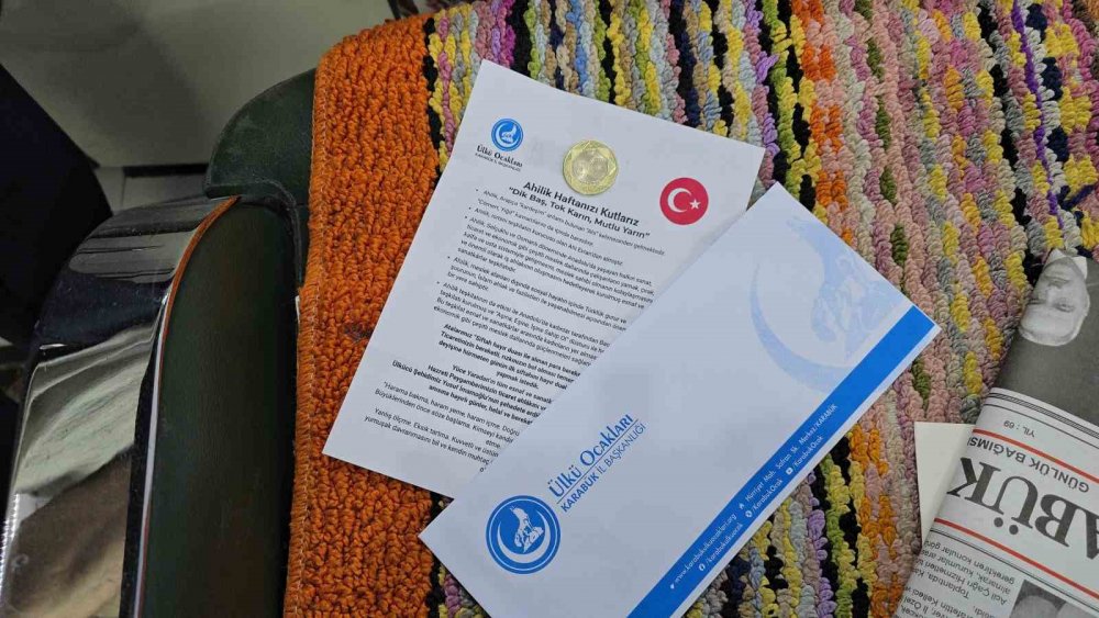 Ülkü Ocaklarından Esnafa Siftah Parası