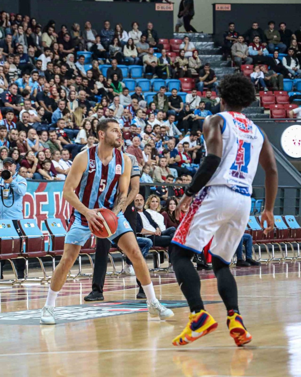 Türkiye Sigorta Basketbol Süper Ligi: Trabzonspor: 94 - Büyükçekmece Basketbol: 76