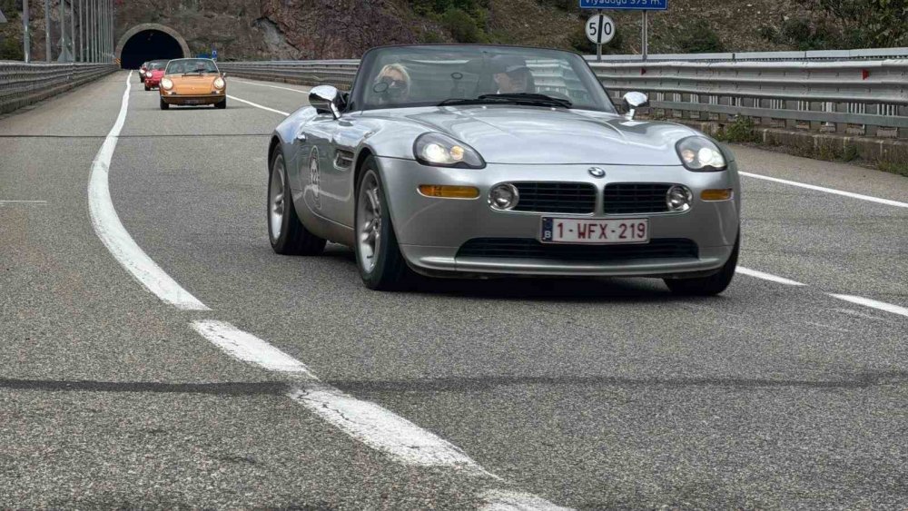 Belçikalı Klasik Araç Tutkunları Artvin’de