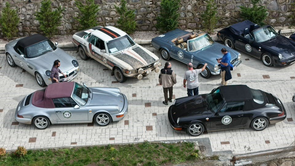 Belçikalı Klasik Araç Tutkunları Artvin’de