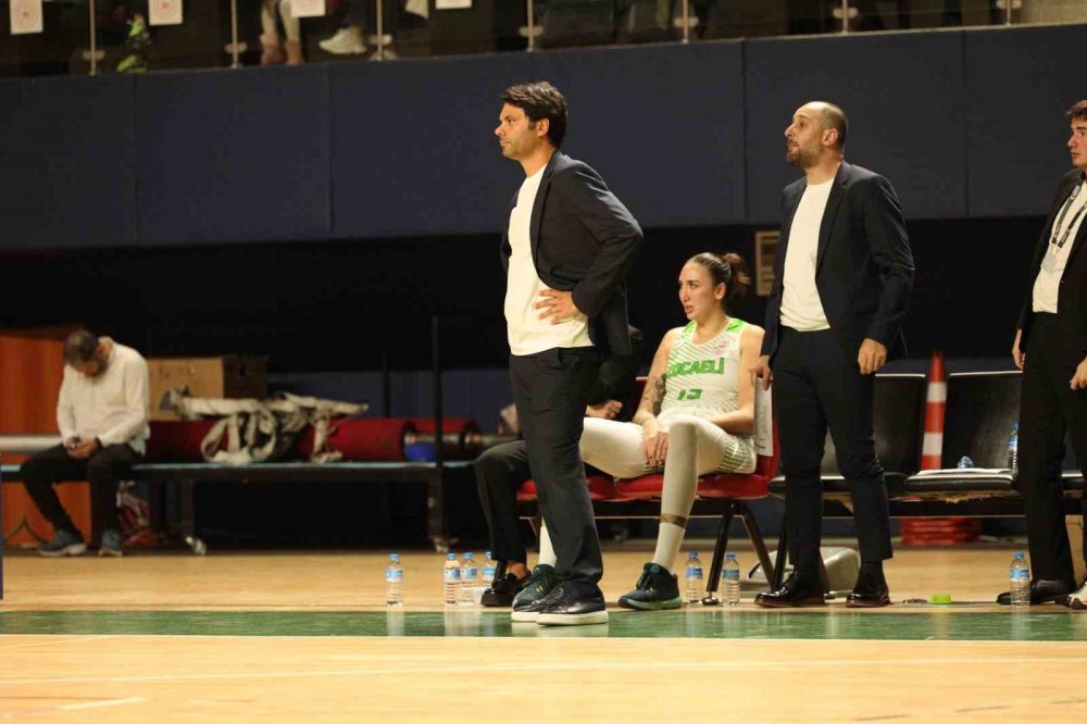 Kadınlar Basketbol Süper Ligi: Kocaeli Kadın Basketbol: 79 - Nesibe Aydın: 85