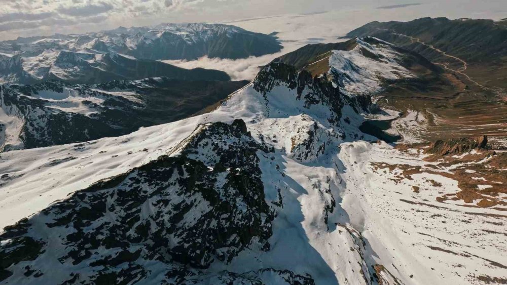 Avusor Yaylası’nda İskandinavya’yı Aratmayan Manzaralar