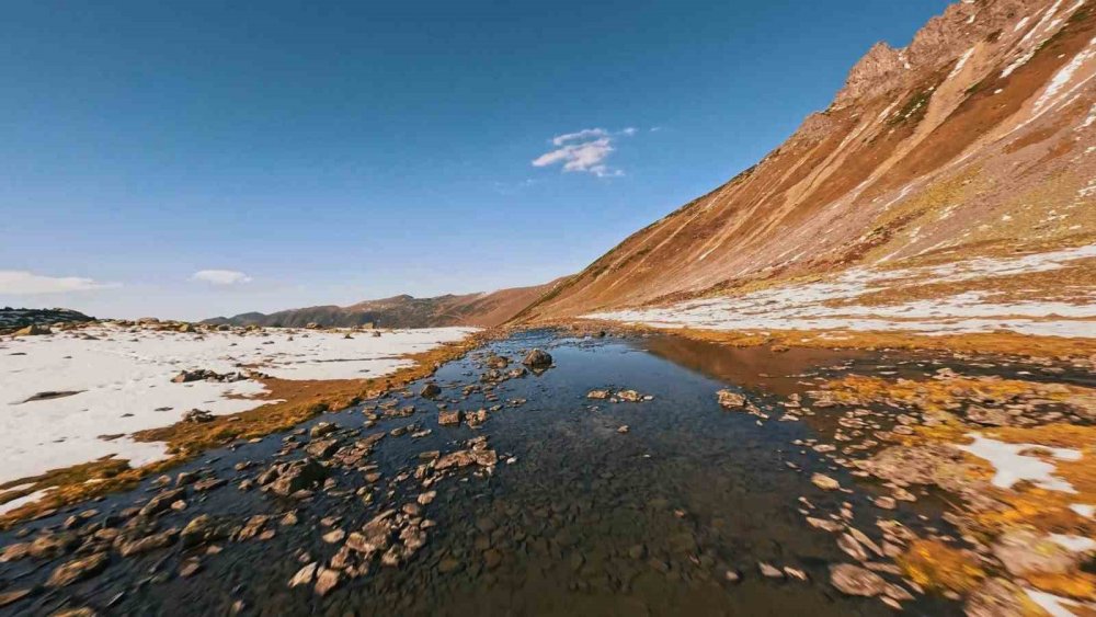 Avusor Yaylası’nda İskandinavya’yı Aratmayan Manzaralar