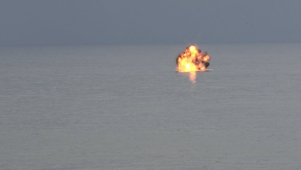 Balıkçılardan "patlatılan İnsansız Deniz Araçları Hamsiyi Kaçırttı" İddiası