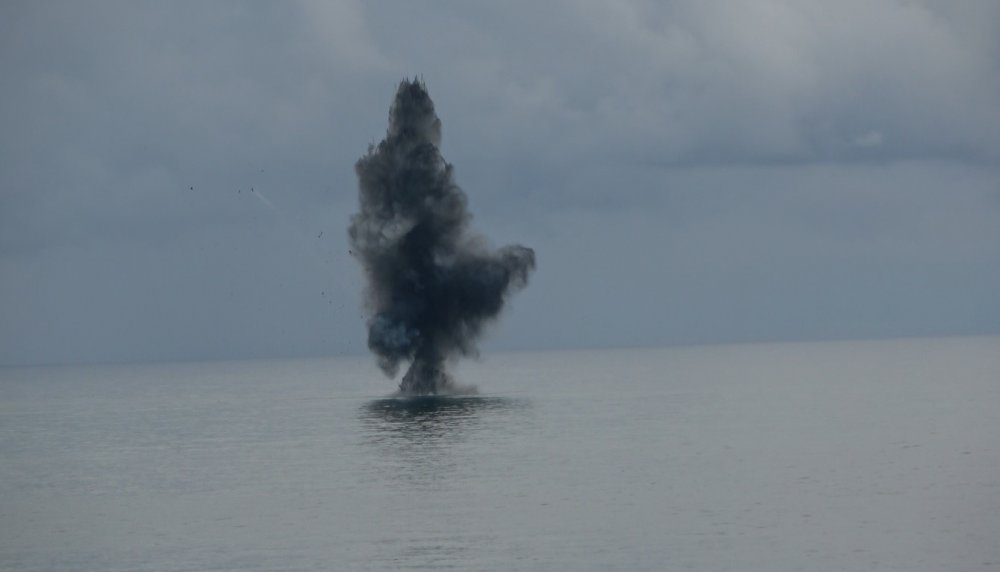 Balıkçılardan "patlatılan İnsansız Deniz Araçları Hamsiyi Kaçırttı" İddiası