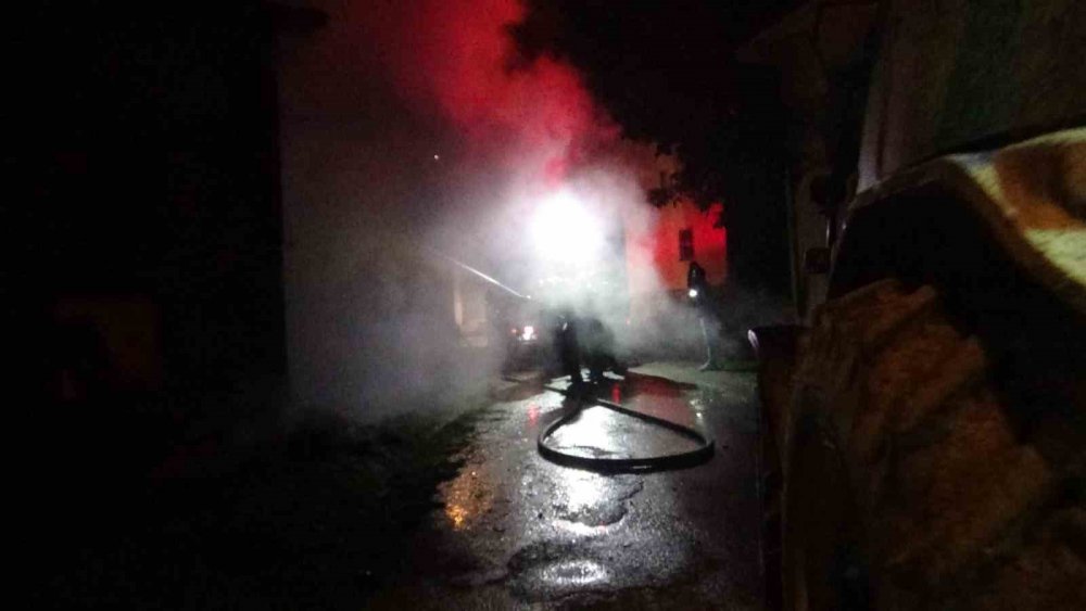 Bolu’da Samanlık Alev Alev Yandı