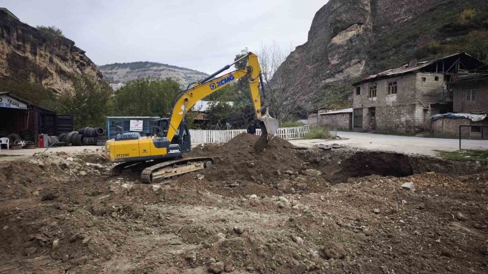 3 Ton Altın Umudu İle Kazdılar Ama Hayal Kırıklığına Uğradılar