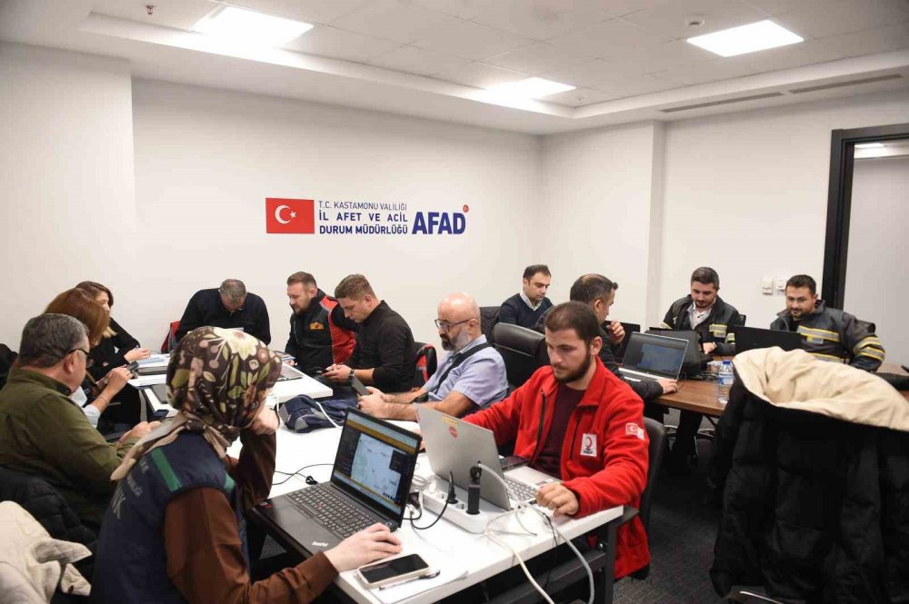 Kastamonu’da Bölgesel Deprem Tatbikatı: Yüzlerce Personel Seferber Oldu