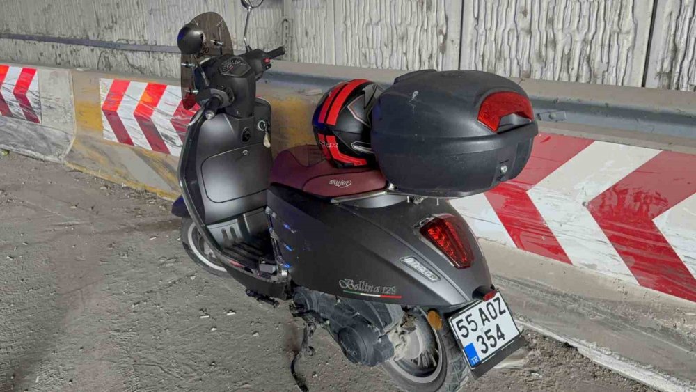 Yeşilkent Alt Geçidinde Yine Kaza: 1 Yaralı