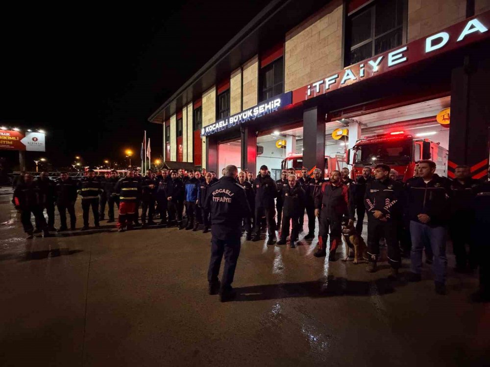 Hareket Halinde Üretim Yapan Tır, Balıkesir’e Ulaştı: Günde 30 Bin Çorba