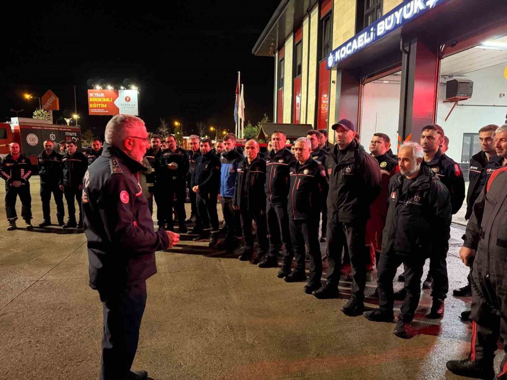 Hareket Halinde Üretim Yapan Tır, Balıkesir’e Ulaştı: Günde 30 Bin Çorba