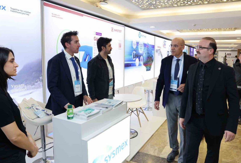 Tbd Uluslararası Laboratuvar Tıbbı Zirvesi Erzurum 2025 Atatürk Üniversitesinde Başladı