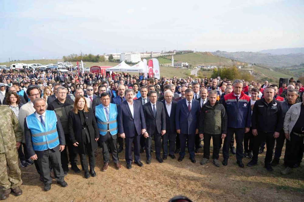 Samsun’da Milli Ağaçlandırma Günü: 37 Bin 380 Adet Fidan Toprakla Buluştu