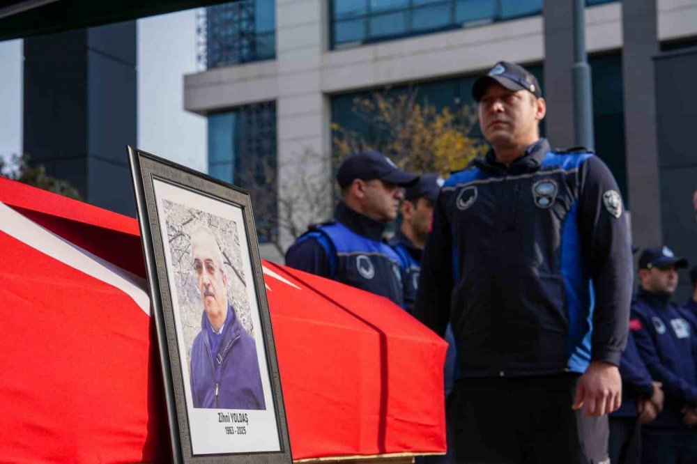 Kalp Krizi Sonrasında Hayatını Kaybeden Zabıta Memuruna Son Görev