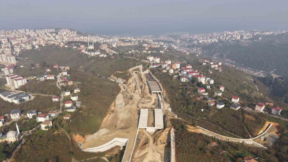 Türkiyenin en maliyetli şehir içi yolunda sona doğru
