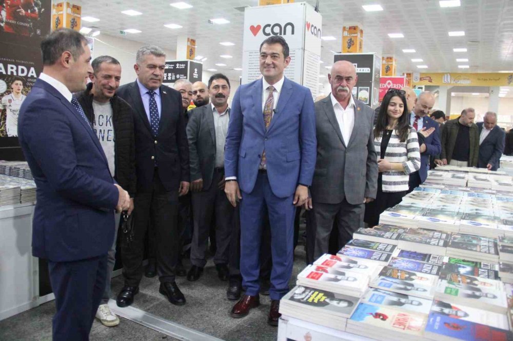 Giresun’da Kitap Şöleni