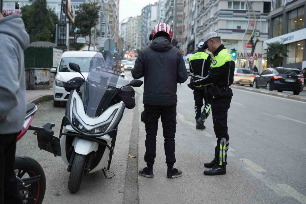 Samsun’da Motosiklet Alarmı: 2025’te 2 Bin 798 Kaza, 5 Ölü, 2 Bin 360 Yaralı